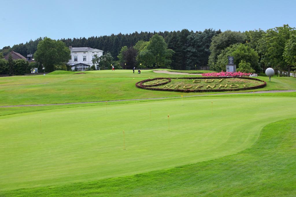 Golfhotel Gut Neuenhof Фрёнденберг Экстерьер фото